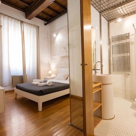 Barberini Apt Close To Fontana Di Trevi โรม ภายนอก รูปภาพ