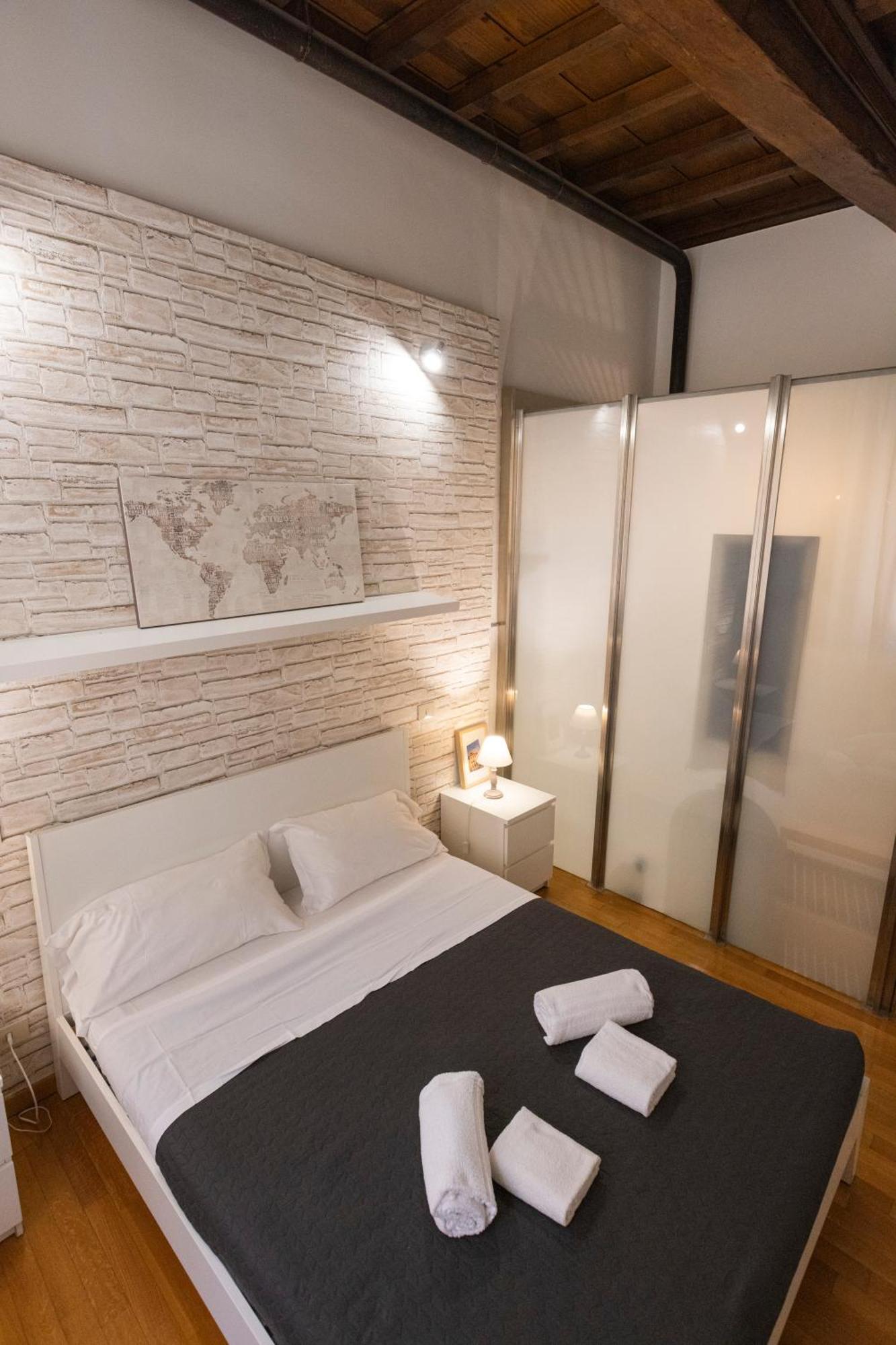Barberini Apt Close To Fontana Di Trevi โรม ภายนอก รูปภาพ