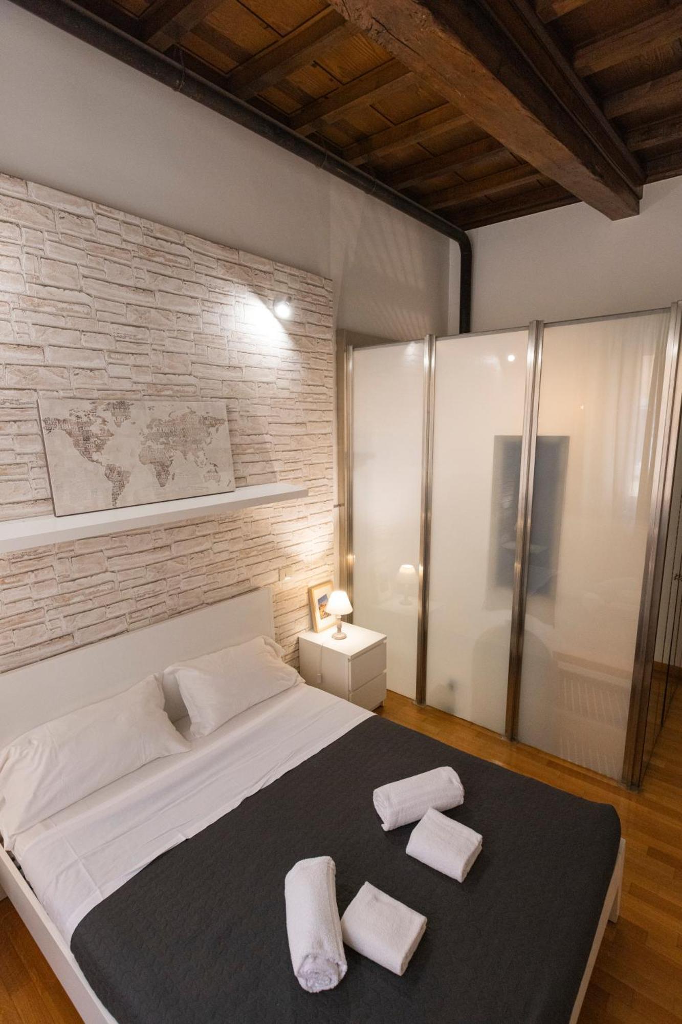 Barberini Apt Close To Fontana Di Trevi โรม ภายนอก รูปภาพ